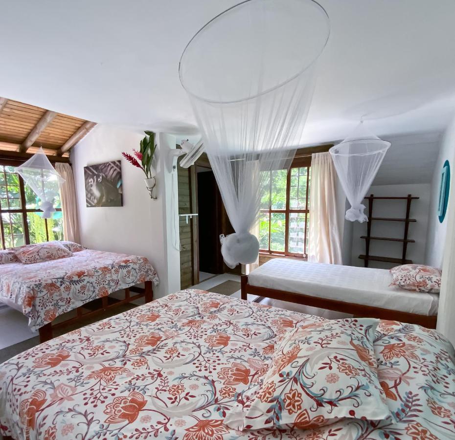 Los Robles Capurgana Hotel Bagian luar foto