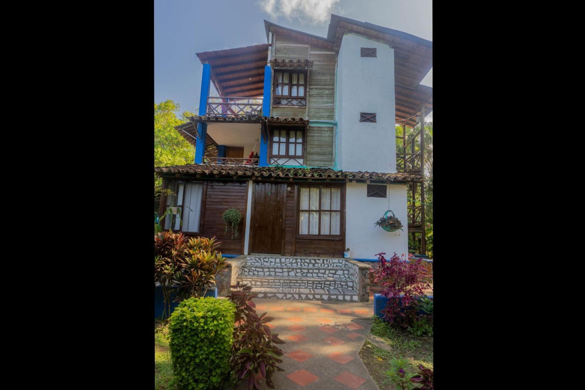 Los Robles Capurgana Hotel Ruang foto