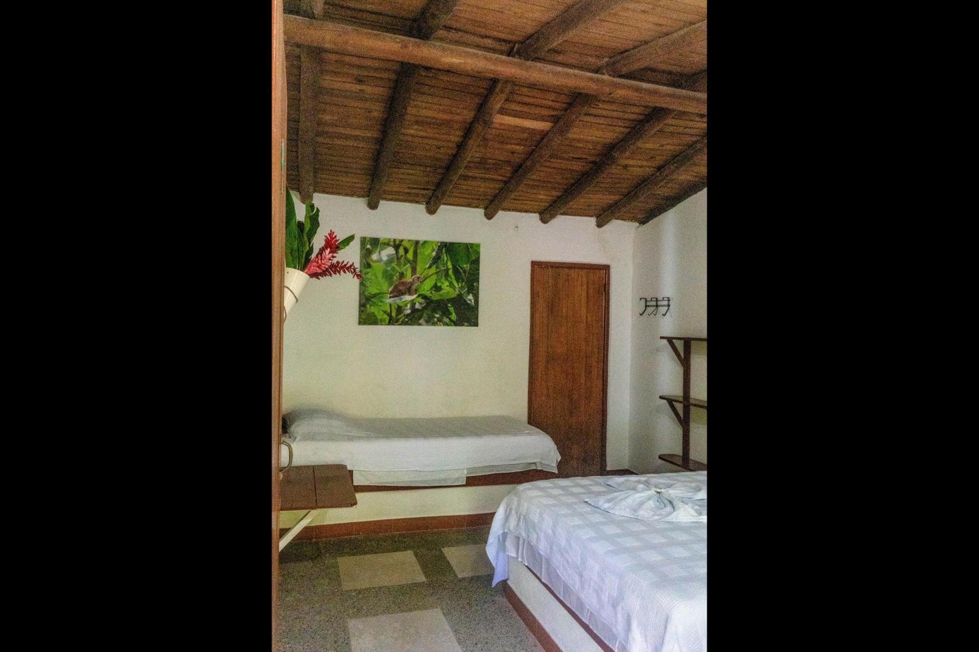Los Robles Capurgana Hotel Ruang foto